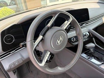 2025 Hyundai ELANTRA SEL Convenience IVT