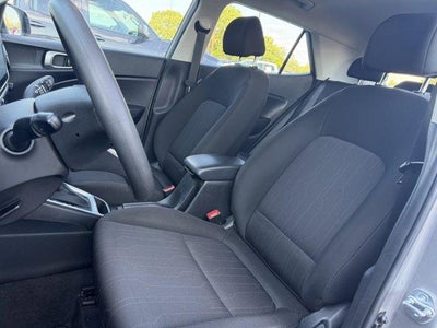 2023 Hyundai VENUE SE IVT