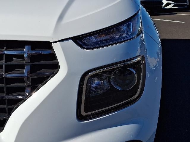 2025 Hyundai Venue SEL - Photo 10