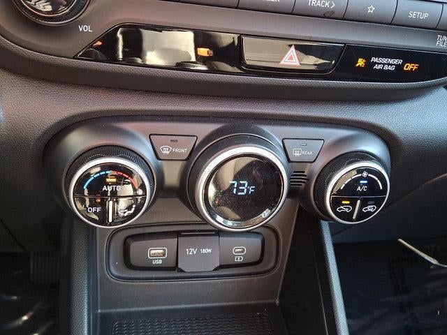 2024 Hyundai VENUE SEL IVT