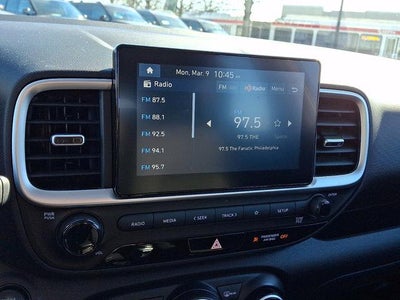 2024 Hyundai VENUE SEL IVT