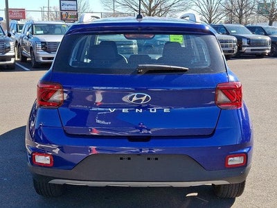 2024 Hyundai VENUE SEL IVT
