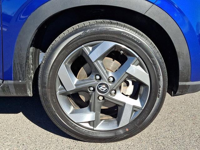 2024 Hyundai VENUE SEL IVT