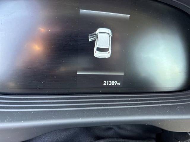 2025 Hyundai VENUE SEL IVT