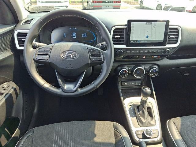 2023 Hyundai VENUE Limited IVT
