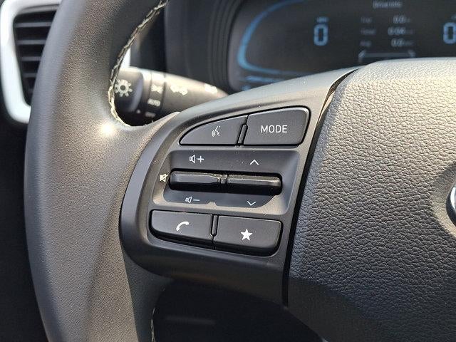 2023 Hyundai VENUE Limited IVT