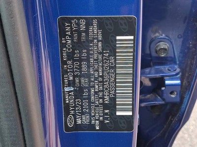 2023 Hyundai VENUE Limited IVT