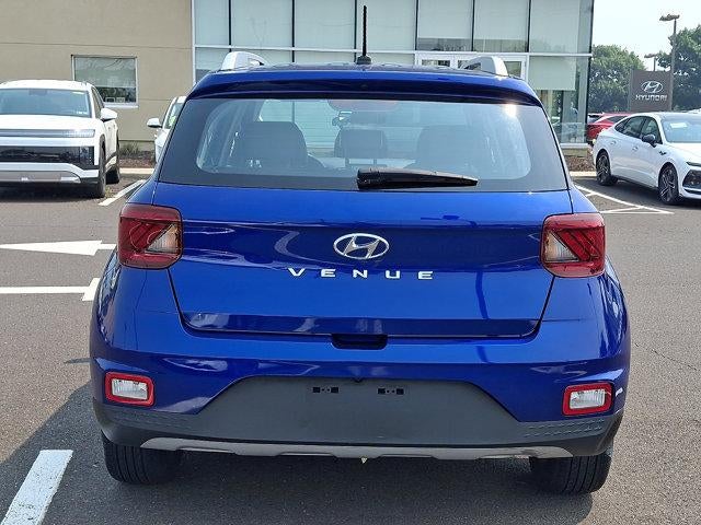 2023 Hyundai VENUE Limited IVT