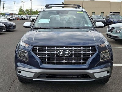 2026 Hyundai VENUE SEL W/Two-Tone Roof