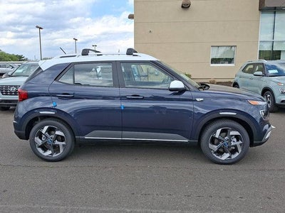 2026 Hyundai VENUE SEL W/Two-Tone Roof