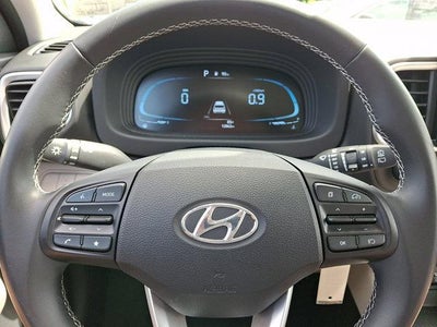 2023 Hyundai VENUE SEL IVT