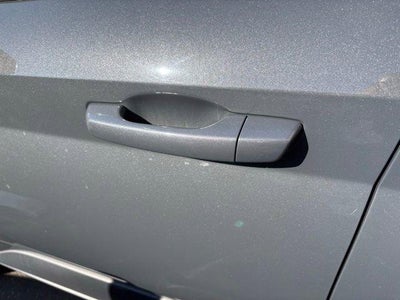 2023 Hyundai VENUE SEL IVT