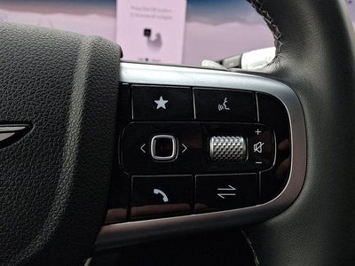 2025 Genesis GV80 2.5T Standard AWD