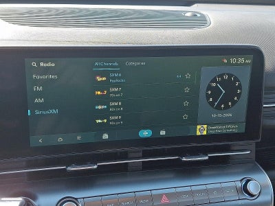 2027 Hyundai KONA SE AWD