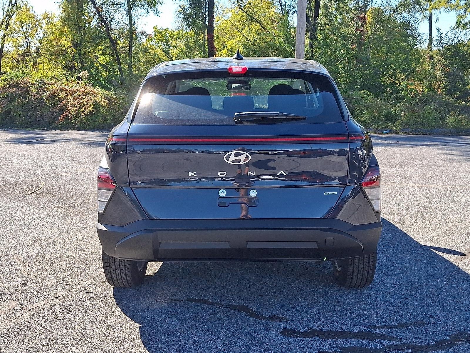 2027 Hyundai KONA SE AWD