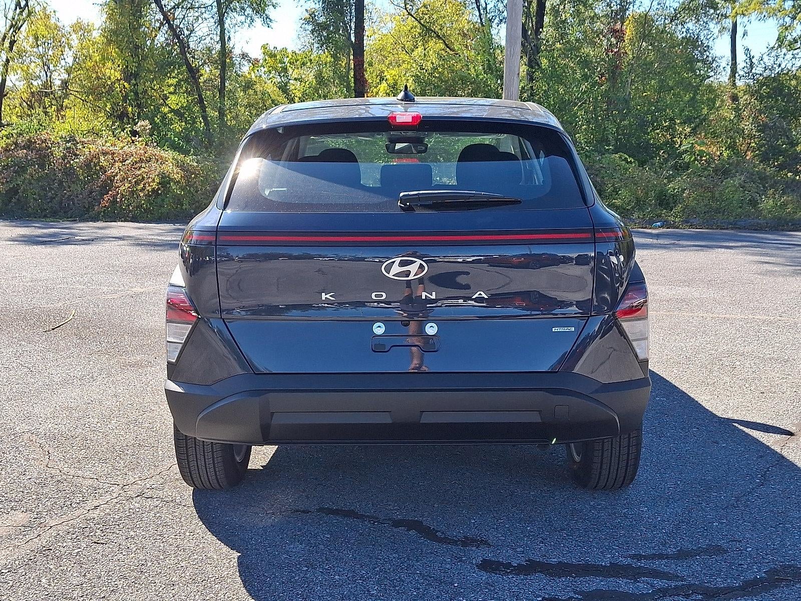 2027 Hyundai KONA SE AWD