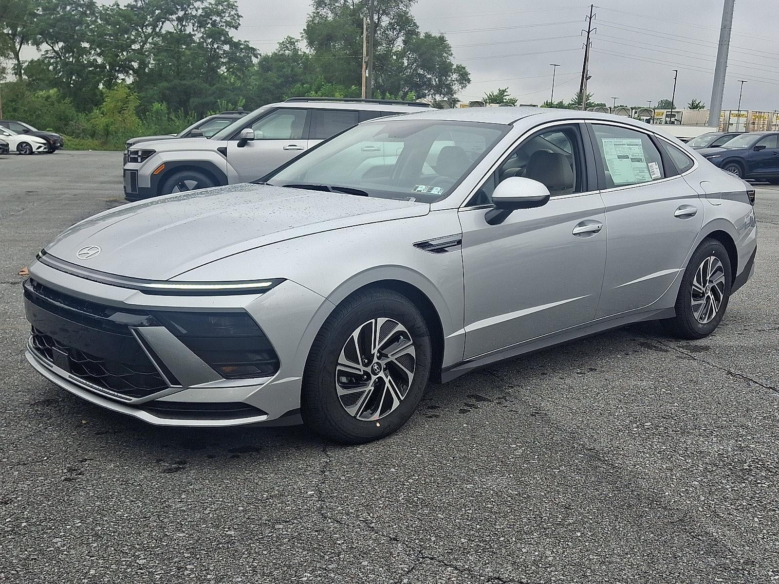 2026 Hyundai SONATA HYBRID Blue