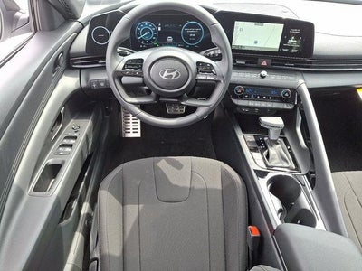 2025 Hyundai ELANTRA HYBRID SEL Sport