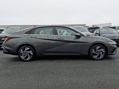 2026 Hyundai ELANTRA Limited