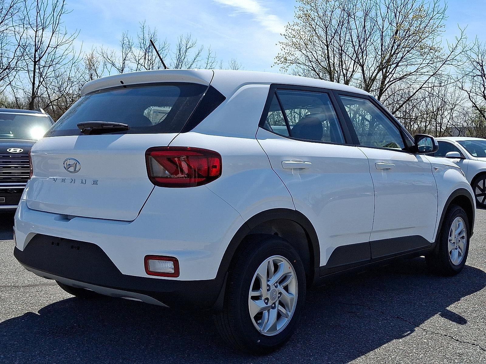 2026 Hyundai VENUE SE