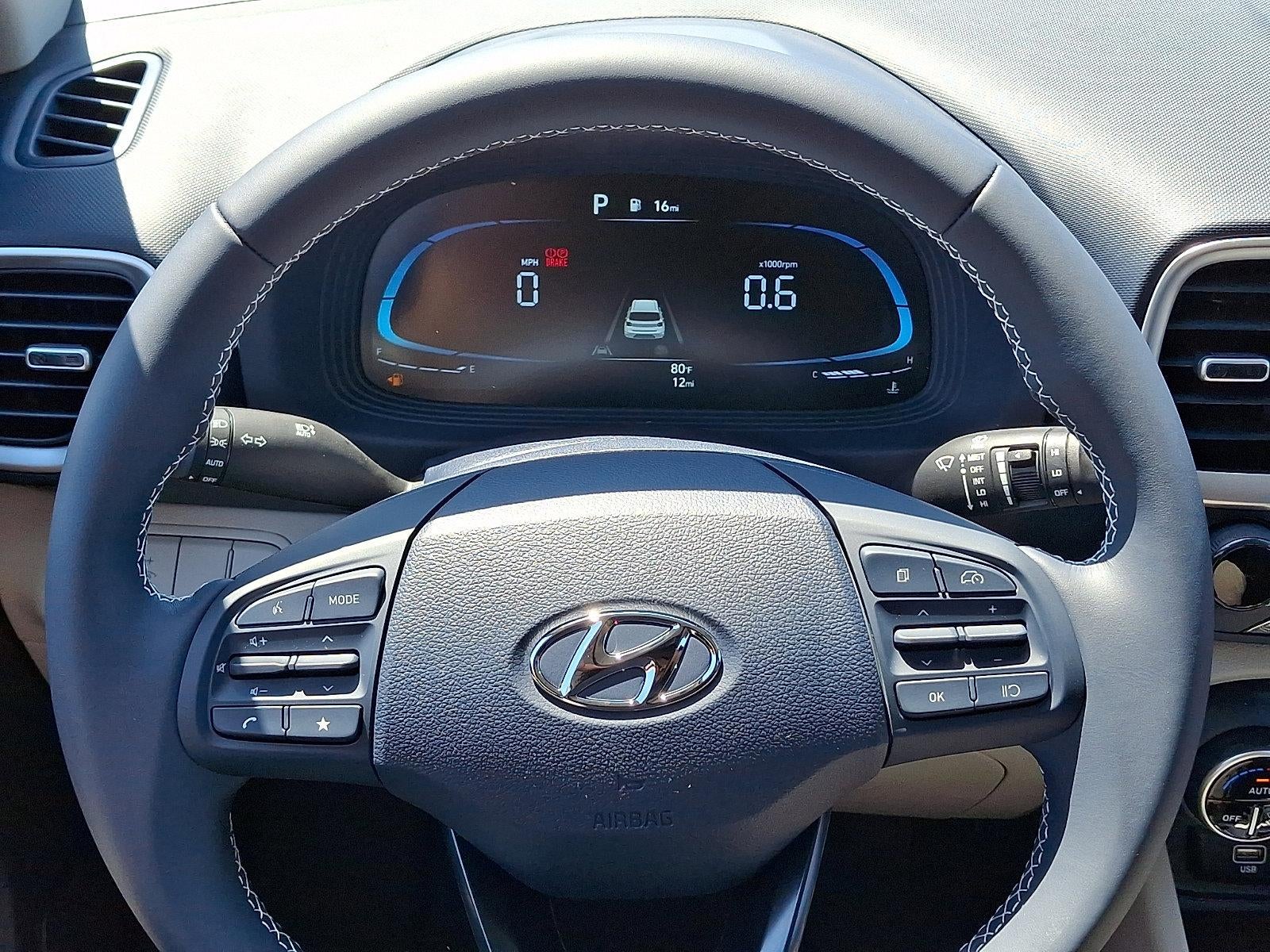 2026 Hyundai VENUE SEL W/Two-Tone Roof