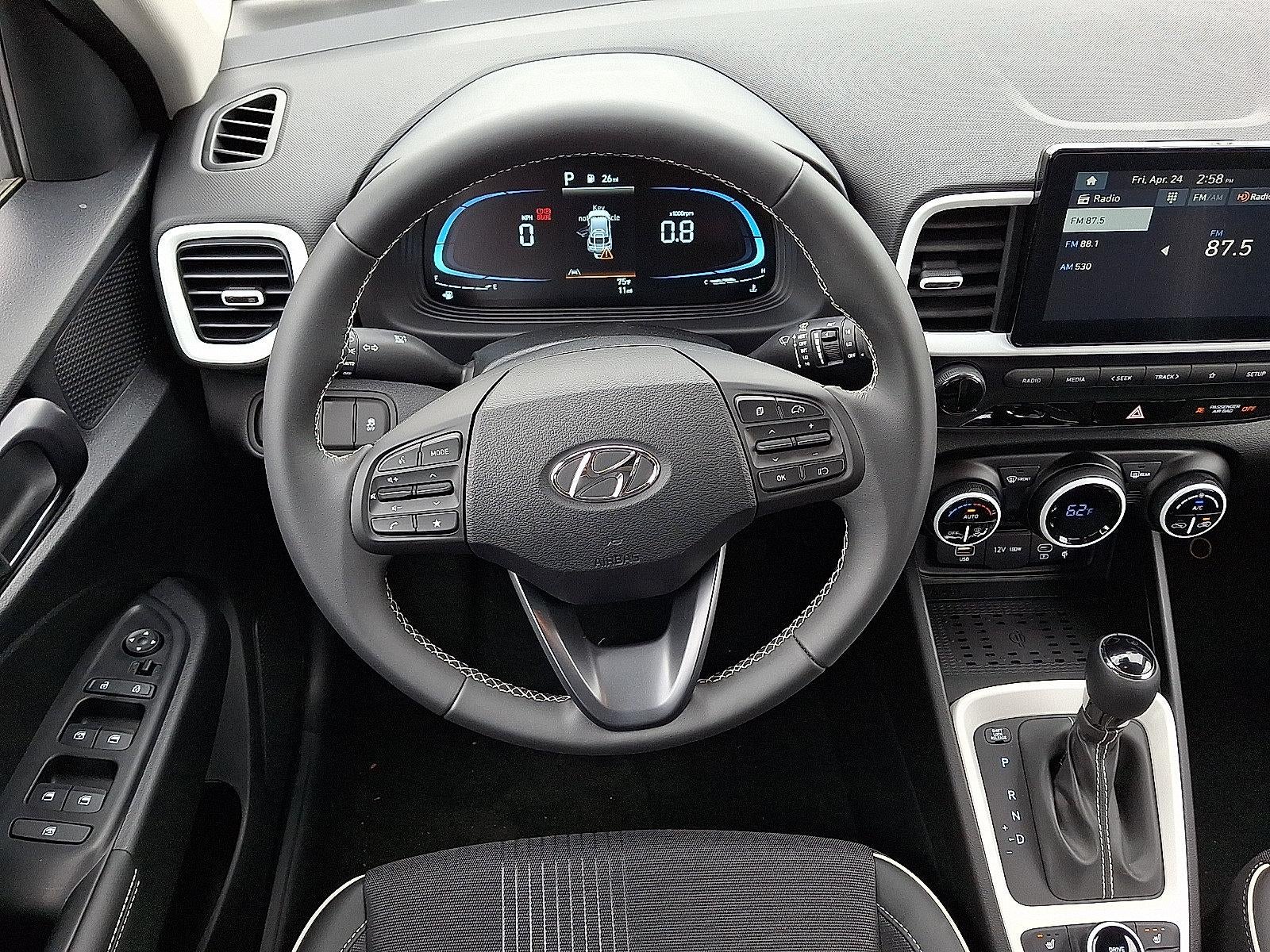 2026 Hyundai VENUE SEL W/Two-Tone Roof